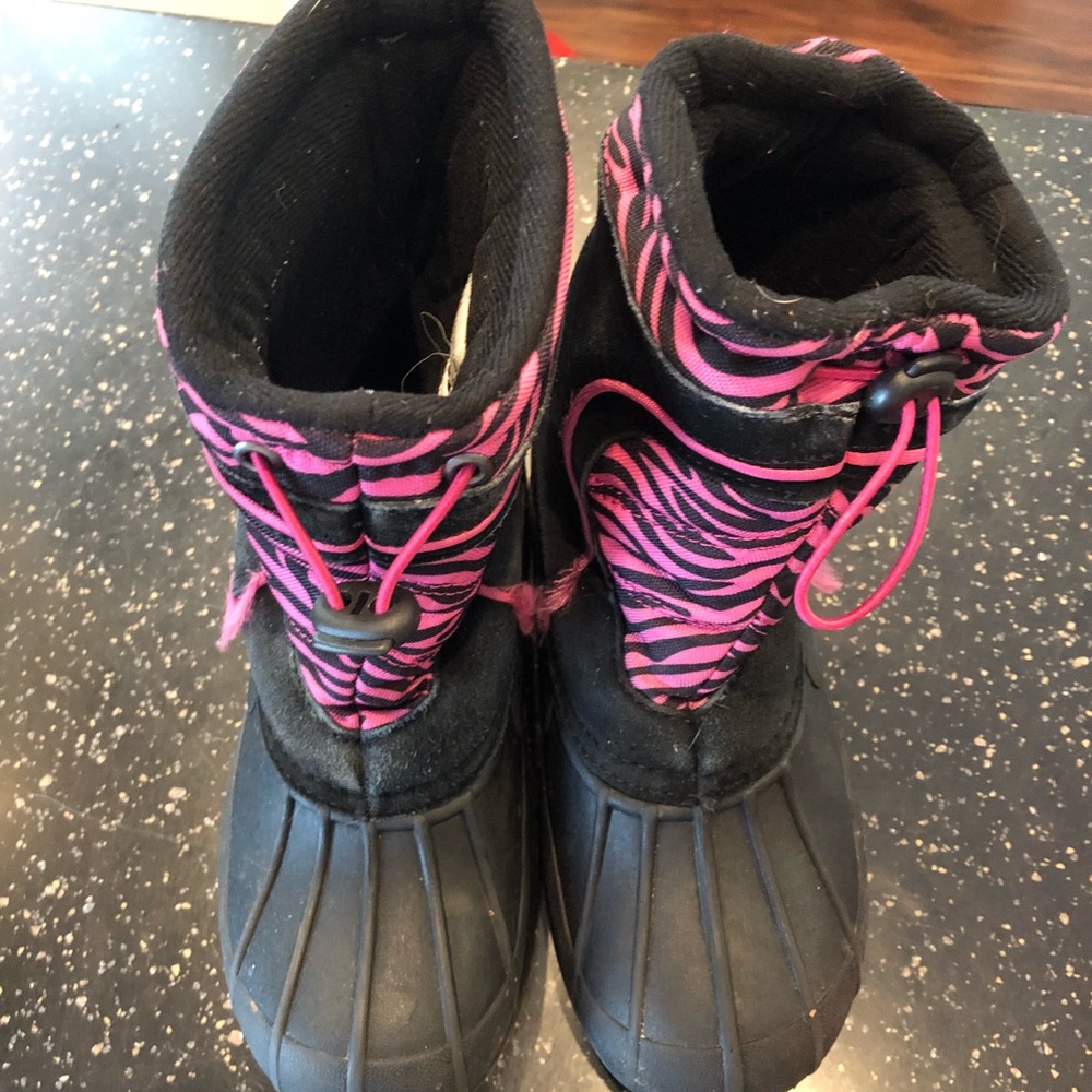 Girls winter boots